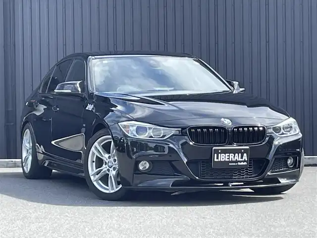 ＢＭＷ ３２０ｉ Mスポーツ 福島県 2014(平26)年 10.5万km 黒 レーンキープアシスト/コンフォートアクセス/パワーシート/純正ナビ(BT/USB/AUX/CD/DVD)/バックカメラ/純正18AW/ETC/HIDオートライト/取扱説明書/保証書/スペアキー