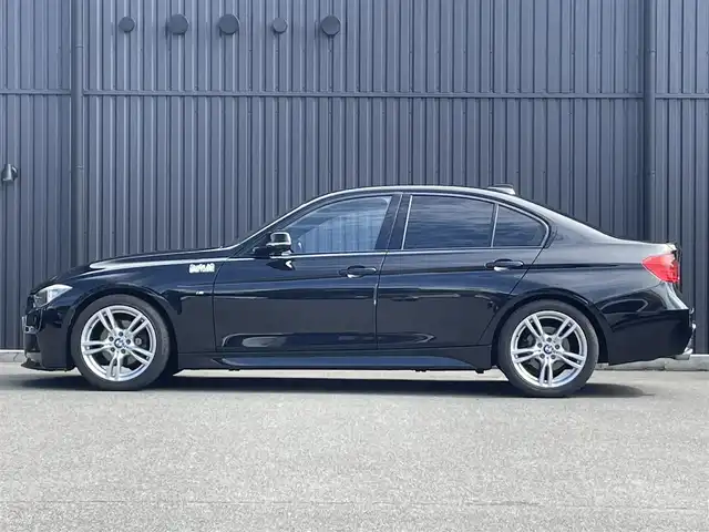 ＢＭＷ ３２０ｉ Mスポーツ 福島県 2014(平26)年 10.5万km 黒 レーンキープアシスト/コンフォートアクセス/パワーシート/純正ナビ(BT/USB/AUX/CD/DVD)/バックカメラ/純正18AW/ETC/HIDオートライト/取扱説明書/保証書/スペアキー