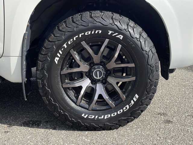 トヨタ ランドクルーザー プラド TX Lパッケージ ブラックED 福井県 2021(令3)年 4.8万km ホワイトパールクリスタルシャイン ワンオーナー/ディーゼルターボ/４WD/サンルーフ/純正9インチメモリナビゲーション/（CD/DVD/BT）/フルセグテレビ/バックカメラ/プリクラッシュセーフティ/レーンキープアシスト/アダプディブクルーズコントロール/黒革シート/パワーシート/エアシート/シートヒーター/RAYS17インチアルミホイール/ルーフレール/オートリトラミラー/オートライト/オートハイビーム/LEDヘッドライト/LEDフォグランプ/ETC（ビルトイン）/クリアランスソナー/ステアリングリモコン/プッシュスタート/スマートキー/保証書/取扱説明書