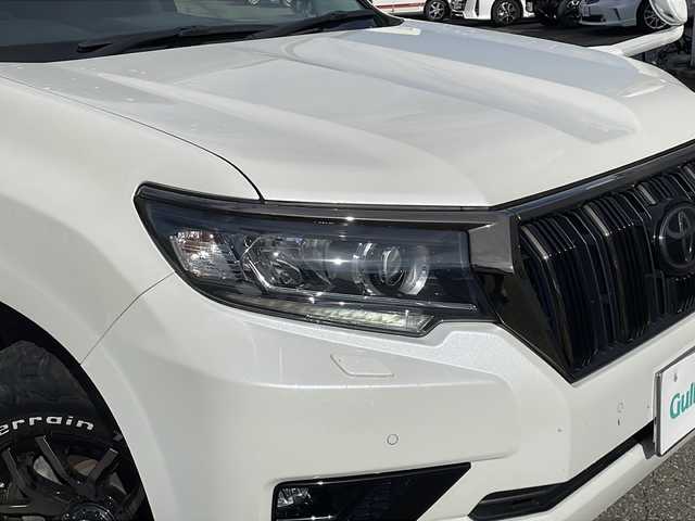 トヨタ ランドクルーザー プラド TX Lパッケージ ブラックED 福井県 2021(令3)年 4.8万km ホワイトパールクリスタルシャイン ワンオーナー/ディーゼルターボ/４WD/サンルーフ/純正9インチメモリナビゲーション/（CD/DVD/BT）/フルセグテレビ/バックカメラ/プリクラッシュセーフティ/レーンキープアシスト/アダプディブクルーズコントロール/黒革シート/パワーシート/エアシート/シートヒーター/RAYS17インチアルミホイール/ルーフレール/オートリトラミラー/オートライト/オートハイビーム/LEDヘッドライト/LEDフォグランプ/ETC（ビルトイン）/クリアランスソナー/ステアリングリモコン/プッシュスタート/スマートキー/保証書/取扱説明書