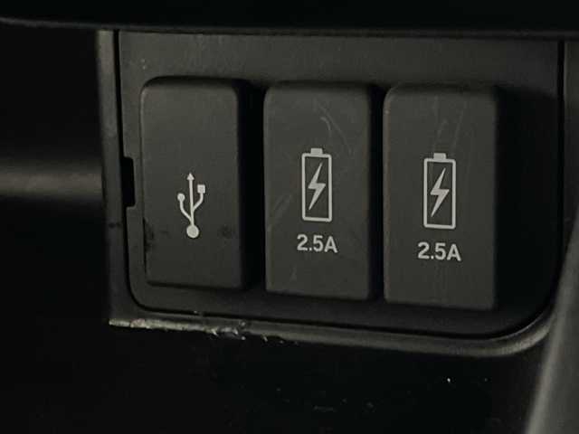 ホンダ Ｎ ＢＯＸ カスタム G L ホンダセンシング 福岡県 2018(平30)年 6.5万km プレミアムホワイトパールⅡ 純正メモリナビ/・CD/DVD/BT/フルセグTV/・バックモニター/ホンダセンシング/片側パワースライドドア/ETC/前方ドライブレコーダー/ステアリングリモコン/後席シェード/スマートキー/・スペアキー/・プッシュスタート/LEDヘッドライト/・オートライト/・フォグランプ/純正14インチアルミホイール/純正フロアマット/純正ドアバイザー