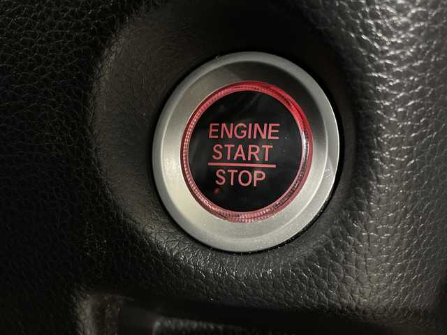 ホンダ Ｎ ＢＯＸ カスタム G L ホンダセンシング 福岡県 2018(平30)年 6.5万km プレミアムホワイトパールⅡ 純正メモリナビ/・CD/DVD/BT/フルセグTV/・バックモニター/ホンダセンシング/片側パワースライドドア/ETC/前方ドライブレコーダー/ステアリングリモコン/後席シェード/スマートキー/・スペアキー/・プッシュスタート/LEDヘッドライト/・オートライト/・フォグランプ/純正14インチアルミホイール/純正フロアマット/純正ドアバイザー