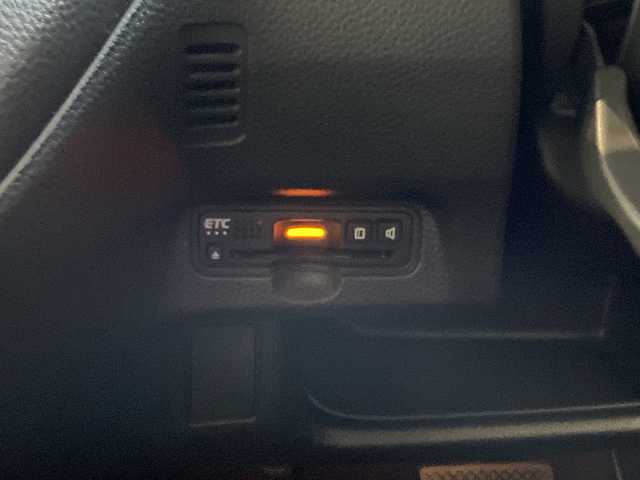 ホンダ Ｎ ＢＯＸ カスタム G L ホンダセンシング 愛知県 2019(平31)年 1.6万km ルナシルバーM 純正ナビ/CD DVD/Bluetooth/両側パワースライドドア/バックカメラ/ドライブレコーダー/バックカメラ/レーダークルーズコントロール/レーンキープアシスト/ETC/LEDヘッドライト/ステアリングスイッチ/スマートキー/プッシュスタート