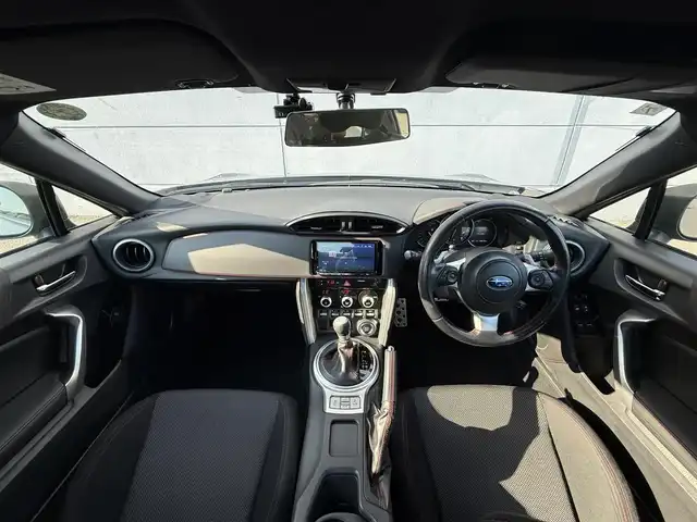 スバル ＢＲＺ S 千葉県 2019(令1)年 4.9万km ダークグレーメタリック 純正7インチSDナビ(KXM-H703)/　フルセグ/BT/DVD/CD/USB/バックカメラ/パドルシフト/クルーズコントロール/ステアリングスイッチ/ETC/LEDヘッドライト/オートライト/フォグライト/スマートキー/プッシュスタート/純正フロアマット/純正16インチAW