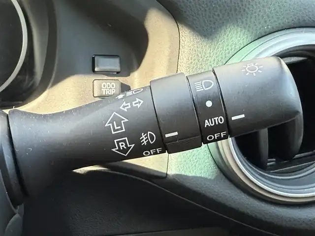 スバル ＢＲＺ S 千葉県 2019(令1)年 4.9万km ダークグレーメタリック 純正7インチSDナビ(KXM-H703)/　フルセグ/BT/DVD/CD/USB/バックカメラ/パドルシフト/クルーズコントロール/ステアリングスイッチ/ETC/LEDヘッドライト/オートライト/フォグライト/スマートキー/プッシュスタート/純正フロアマット/純正16インチAW