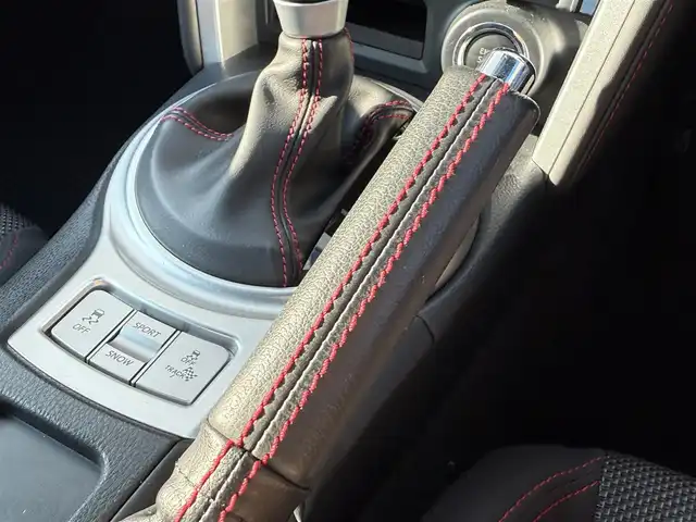 スバル ＢＲＺ S 千葉県 2019(令1)年 4.9万km ダークグレーメタリック 純正7インチSDナビ(KXM-H703)/　フルセグ/BT/DVD/CD/USB/バックカメラ/パドルシフト/クルーズコントロール/ステアリングスイッチ/ETC/LEDヘッドライト/オートライト/フォグライト/スマートキー/プッシュスタート/純正フロアマット/純正16インチAW