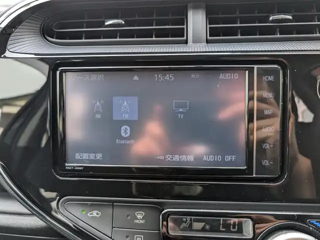 トヨタ アクア S 埼玉県 2018(平30)年 4.7万km グレーメタリック 純正ドラレコ/ETC/ドアバイザー/バックカメラ/純正ナビ（フルセグTV、Bluetooth、CD/DVD、ラジオ）/プッシュスタート/スペアキー/取扱説明書（車両、ナビ、ETC）/整備記録簿(R5、R6）