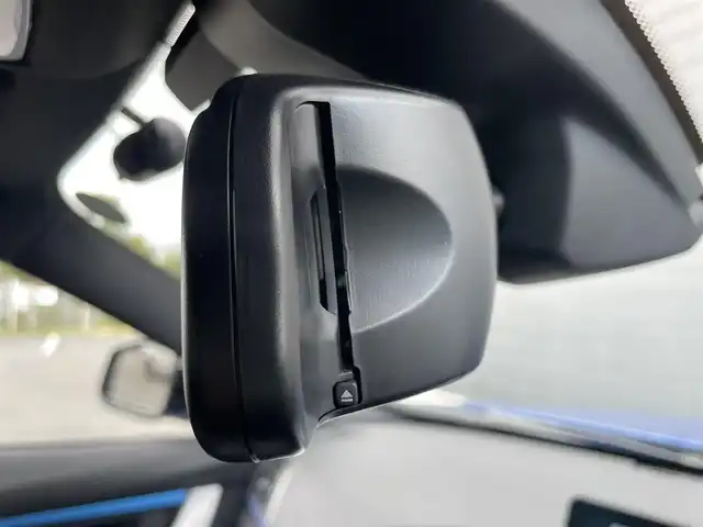 ＢＭＷ ３２０ｉ Mスポーツ 静岡県 2017(平29)年 5.5万km エストリル・ブルー 純正HDDナビ/・Bluetooth/・バックカメラ/・CD/DVD/ETC2.0/ACC/バックカメラ/ドライブレコーダー（フロント）/前席パワーシート/LEDヘッドライト/純正18インチアルミホイール/スペアキー