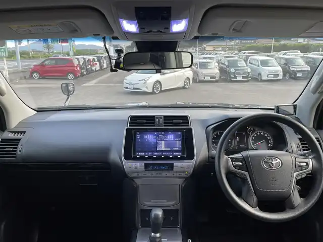 トヨタ ランドクルーザー プラド TX 宮崎県 2019(令1)年 8.1万km ブラック 純正9インチナビ【NSZT-Y68T】/・フルセグTV・Bluetooth・DVD/HDMI・USB/サンルーフ/モデリスタエアロ【F・R】/バックカメラ/前後ドライブレコーダー【UP-K03S】/ビルトインETC/衝突軽減ブレーキ/レーダークルーズコントロール/LEDヘッドライト/オートハイビーム/前後コーナーセンサー/カーテンエアバック/革調シートカバー/純正フロアマット/純正ドアバイザー