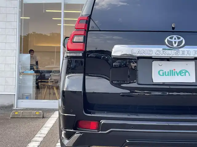 トヨタ ランドクルーザー プラド TX 宮崎県 2019(令1)年 8.1万km ブラック 純正9インチナビ【NSZT-Y68T】/・フルセグTV・Bluetooth・DVD/HDMI・USB/サンルーフ/モデリスタエアロ【F・R】/バックカメラ/前後ドライブレコーダー【UP-K03S】/ビルトインETC/衝突軽減ブレーキ/レーダークルーズコントロール/LEDヘッドライト/オートハイビーム/前後コーナーセンサー/カーテンエアバック/革調シートカバー/純正フロアマット/純正ドアバイザー