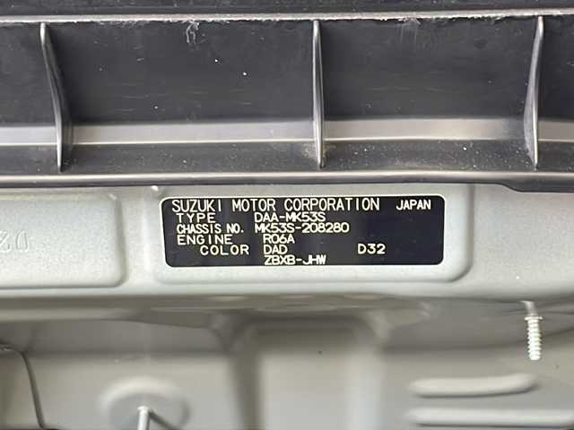 スズキ スペーシア HYBRID X 宮崎県 2019(令1)年 3.8万km オフブルーメタリック/ホワイト2トーン /禁煙車/ワンオーナー//カロッツェリアナビ(AVIC-RW901)//フルセグTV//バックカメラ//ETC//前後ドライブレコーダー(ZDR015)//デュアルセンサーブレーキサポート//車線逸脱警報//リアパーキングセンサー//LEDヘッドライト//オートライト//両側パワースライドドア//運転席シートヒーター//後席サンシェード//純正ドアバイザー//純正フロアマット//プッシュスタート//電動格納ミラーウインカー//アイドリングストップ//横滑り防止装置//新車保証書/取扱説明書//スペアキー