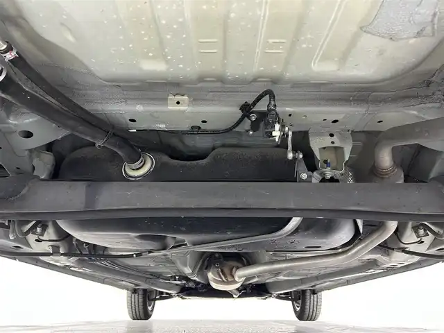 スズキ スペーシア HYBRID X 佐賀県 2019(令1)年 3.8万km オフブルーメタリック/ホワイト2トーン 純正７インチメモリナビ/（フルセグTV/CD/DVD/Bluetooth/USB/SD）/バックカメラ/衝突軽減システム/コーナーセンサー/レーンアシスト/両側パワースライドドア/前後ドライブレコーダー/シートヒーター/純正１４インチアルミホイール/純正フロアマット/ＬＥＤヘッドライト/オートライト/オートハイビーム/ルーフレール/ビルトインＥＴＣ/ベンチシート/盗難防止装置/横滑り防止装置