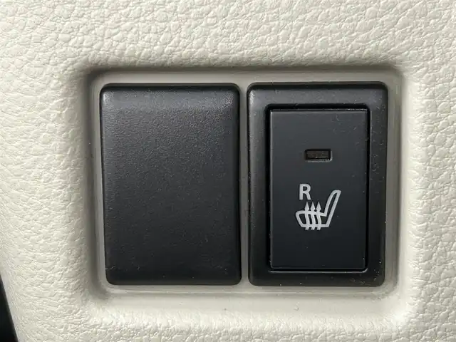 スズキ スペーシア HYBRID X 佐賀県 2019(令1)年 3.8万km オフブルーメタリック/ホワイト2トーン 純正７インチメモリナビ/（フルセグTV/CD/DVD/Bluetooth/USB/SD）/バックカメラ/衝突軽減システム/コーナーセンサー/レーンアシスト/両側パワースライドドア/前後ドライブレコーダー/シートヒーター/純正１４インチアルミホイール/純正フロアマット/ＬＥＤヘッドライト/オートライト/オートハイビーム/ルーフレール/ビルトインＥＴＣ/ベンチシート/盗難防止装置/横滑り防止装置