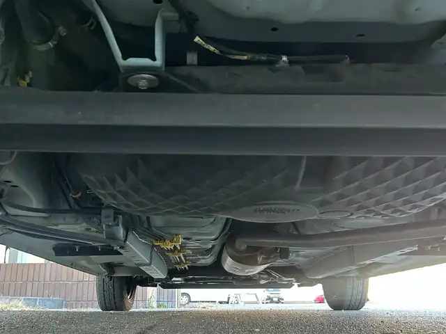 ダイハツ ムーヴ キャンバス X メイクアップ リミテッド SAⅢ 静岡県 2019(平31)年 3.5万km パールホワイトⅢ/ファインミントメタリック 2トーン スマートアシストIII/・衝突回避支援ブレーキ機能/・衝突警報機能/・誤発進抑制機能(前方＋後方)/・車線逸脱警報機能/・先行車発進お知らせ機能/・オートハイビーム/純正8インチナビ/FM/AM/CD/DVD/Bluetooth/SD/フルセグTV/両側パワースライドドア/全周囲カメラ/ベンチシート/フルフラットシート/オートライト