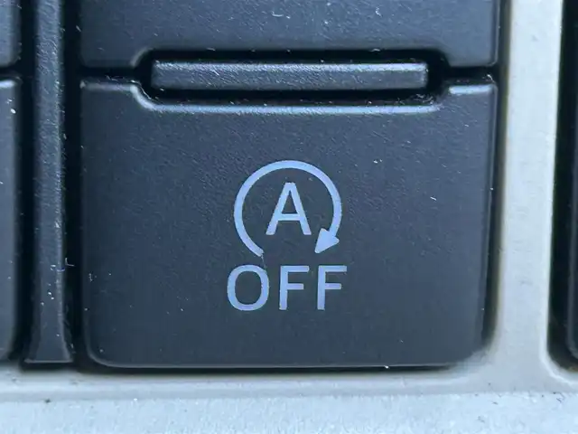 ダイハツ ムーヴ キャンバス X メイクアップ リミテッド SAⅢ 静岡県 2019(平31)年 3.5万km パールホワイトⅢ/ファインミントメタリック 2トーン スマートアシストIII/・衝突回避支援ブレーキ機能/・衝突警報機能/・誤発進抑制機能(前方＋後方)/・車線逸脱警報機能/・先行車発進お知らせ機能/・オートハイビーム/純正8インチナビ/FM/AM/CD/DVD/Bluetooth/SD/フルセグTV/両側パワースライドドア/全周囲カメラ/ベンチシート/フルフラットシート/オートライト