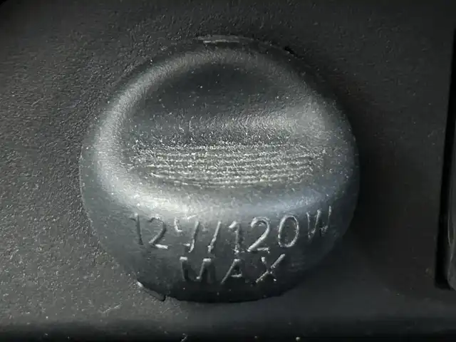 ダイハツ ムーヴ キャンバス X メイクアップ リミテッド SAⅢ 静岡県 2019(平31)年 3.5万km パールホワイトⅢ/ファインミントメタリック 2トーン スマートアシストIII/・衝突回避支援ブレーキ機能/・衝突警報機能/・誤発進抑制機能(前方＋後方)/・車線逸脱警報機能/・先行車発進お知らせ機能/・オートハイビーム/純正8インチナビ/FM/AM/CD/DVD/Bluetooth/SD/フルセグTV/両側パワースライドドア/全周囲カメラ/ベンチシート/フルフラットシート/オートライト