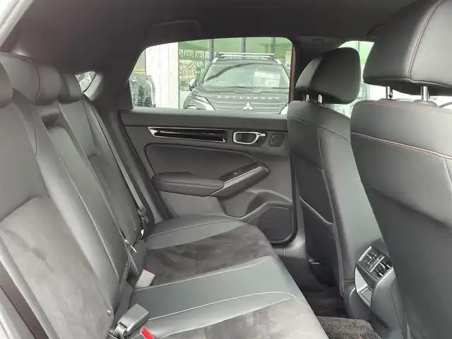 ホンダ シビック e:HEV 長崎県 2023(令5)年 2.9万km プレミアムクリスタルレッドM ワンオーナー/純正ナビ/BOSEサウンド/前後ドライブレコーダー/ハーフレザーシート/前席シートヒーター/前席パワーシート/ホンダセンシング/ブラインドスポットモニター/レーンキープアシスト/クリアランスソナー/パドルシフト/オートライト/LEDヘッドライト/ステアリングスイッチ/バックカメラ/レーダークルーズコントロール/置くだけ充電/リアゲートスポイラー