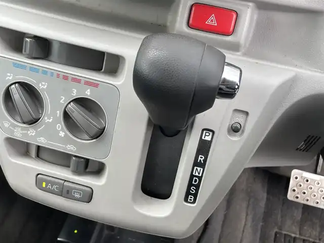 ダイハツ ミラ イース X SAⅢ 千葉県 2020(令2)年 4.5万km シャイニングホワイトパール 衝突軽減ブレーキ/社外７インチメモリナビ/フルセグＴＶ/ＥＴＣ/ＬＥＤヘッドライト/オートライト/オートハイビーム/コーナーセンサー/純正フロアマット/アイドリングストップ