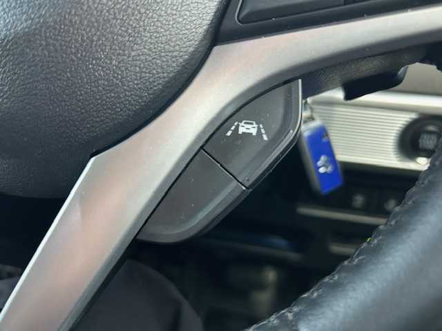 スズキ スペーシア ギア HYBRID XZターボ 静岡県 2022(令4)年 2.4万km デニムブルー ガンメタリック 2トーン 社外SDナビ/フルセグTV/Bluetooth接続/バックカメラ/アイドリングストップ/パドルシフト/両側パワースライドドア/前席シートヒーター/デュアルカメラブレーキサポート/レーダークルーズコントロール/横滑り防止装置/レーンキープアシスト/後部コーナーセンサー/ヘッドアップディスプレイ/オートライト/オートマティックハイビーム/純正14インチブラックアルミホイール/純正フロアマット/ビルトインETC/LEDヘッドライト/LEDフォグランプ