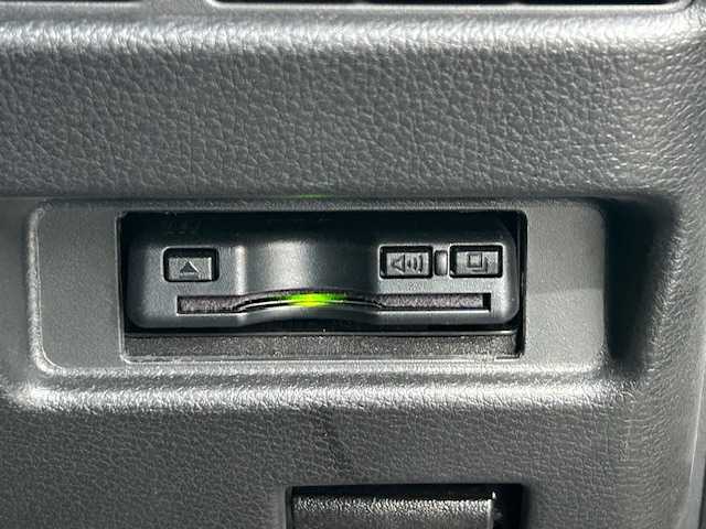 スズキ スペーシア ギア HYBRID XZターボ 静岡県 2022(令4)年 2.4万km デニムブルー ガンメタリック 2トーン 社外SDナビ/フルセグTV/Bluetooth接続/バックカメラ/アイドリングストップ/パドルシフト/両側パワースライドドア/前席シートヒーター/デュアルカメラブレーキサポート/レーダークルーズコントロール/横滑り防止装置/レーンキープアシスト/後部コーナーセンサー/ヘッドアップディスプレイ/オートライト/オートマティックハイビーム/純正14インチブラックアルミホイール/純正フロアマット/ビルトインETC/LEDヘッドライト/LEDフォグランプ