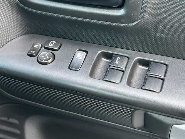 スズキ スペーシア ギア HYBRID XZターボ 静岡県 2022(令4)年 2.4万km デニムブルー ガンメタリック 2トーン 社外SDナビ/フルセグTV/Bluetooth接続/バックカメラ/アイドリングストップ/パドルシフト/両側パワースライドドア/前席シートヒーター/デュアルカメラブレーキサポート/レーダークルーズコントロール/横滑り防止装置/レーンキープアシスト/後部コーナーセンサー/ヘッドアップディスプレイ/オートライト/オートマティックハイビーム/純正14インチブラックアルミホイール/純正フロアマット/ビルトインETC/LEDヘッドライト/LEDフォグランプ