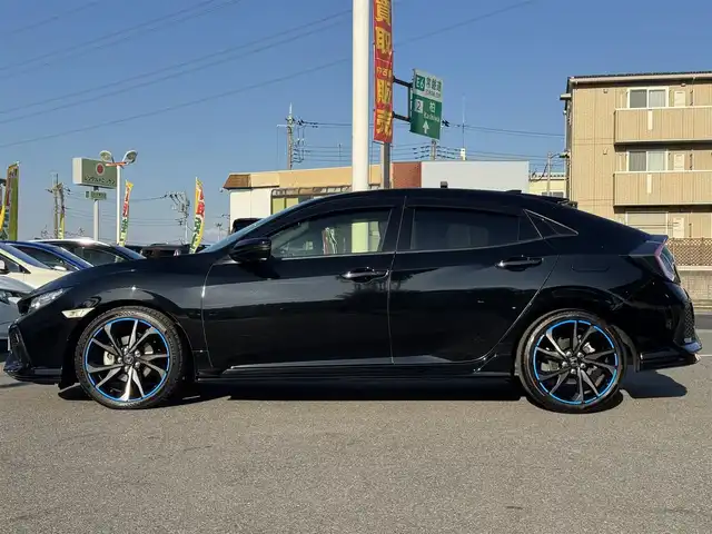 ホンダ シビック ハッチバック 千葉県 2018(平30)年 5.8万km クリスタルブラックパール ワンオーナー車/ホンダセンシング/衝突軽減ブレーキ/レーダークルーズコントロール/レーンキープアシスト/純正SDナビ/フルセグTV/Bluetooth/バックカメラ/シートヒーター/純正ドライブレコーダー/LEDライト/ETC/保証書・取説/スマートキー