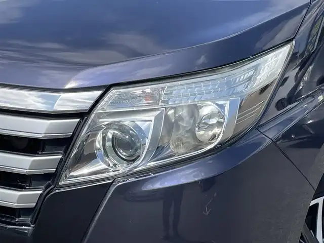 トヨタ ノア Si 佐賀県 2014(平26)年 13.1万km ダークバイオレットマイカメタリック 自社ローンご希望の方は別途その旨お申付け下さい/こちらは現金またはオートローンご利用時の価格です/ディーラーop8インチナビ【NSZT-Y64T】/（Bluetooth/フルセグTV/CD/DVD/AM/FM）/純正11インチフリップダウンモニター【V11T-R62C】/バックカメラ/両側パワースライドドア/LEDヘッドライト/デュアルエアコン/フルオートウィンドウ/革巻きステアリング/ステアリングスイッチ/純正16AW/純正フロアマット/電格ミラー/ドアバイザー/プッシュスタート/スマートキー/本体取扱説明書/ナビ取扱説明書/記録簿