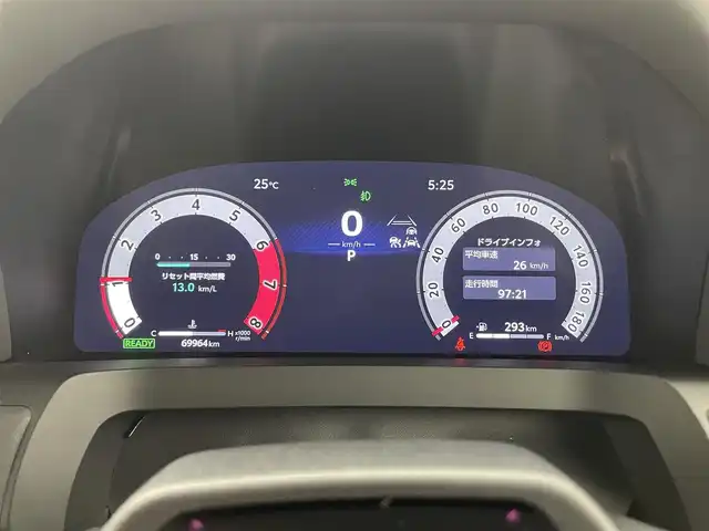 トヨタ ヴェルファイア ハイブリット エグゼクティブ ラウンジ 熊本県 2024(令6)年 7万km プラチナホワイトパールマイカ ワンオーナー　/禁煙車　/ユニバーサルステップ　/左右独立ムーンルーフ　/純正14インチディスプレイオーディオ（ApplCarPlay・AndroidAuto・BT・フルセグ・CD・DVD・USB・HDMI）/全方位ドライブレコーダー　/全周囲カメラ　/ビルトインＥＴＣ２．０　/両側パワースライドドア　/純正１４インチ後席フリップダウンモニター/パワーバックドア/トヨタセーフティーセンス/・プリクラッシュセーフティ/・フロントクロストラフィックアラート/・レーンチェンジアシスト/・レーントレーシングアシスト/・レーンディパーチャーアラート/・レーダークルーズコントロール/・プロアクティブドライビングアシスト/・ドライバー異常対応システム/・発進遅れ告知機能/・ブラインドスポットモニター/横滑り防止/アイドリングストップ/全席シートヒーター/全席エアーシート/前席パワーシート/メモリシート/nanoeX/前後クリアランスソナー/JBLサウンド/オットマン/置くだけ充電/オートライト/三眼LEDヘッドライト/フォグランプ/スマートキー/スペアキー1本/保証書/取扱説明書