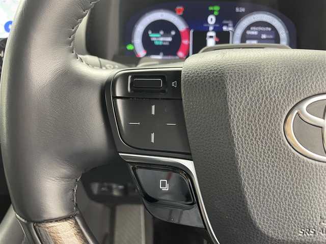 トヨタ ヴェルファイア ハイブリット エグゼクティブ ラウンジ 熊本県 2024(令6)年 7万km プラチナホワイトパールマイカ ワンオーナー　/禁煙車　/ユニバーサルステップ　/左右独立ムーンルーフ　/純正14インチディスプレイオーディオ（ApplCarPlay・AndroidAuto・BT・フルセグ・CD・DVD・USB・HDMI）/全方位ドライブレコーダー　/全周囲カメラ　/ビルトインＥＴＣ２．０　/両側パワースライドドア　/純正１４インチ後席フリップダウンモニター/パワーバックドア/トヨタセーフティーセンス/・プリクラッシュセーフティ/・フロントクロストラフィックアラート/・レーンチェンジアシスト/・レーントレーシングアシスト/・レーンディパーチャーアラート/・レーダークルーズコントロール/・プロアクティブドライビングアシスト/・ドライバー異常対応システム/・発進遅れ告知機能/・ブラインドスポットモニター/横滑り防止/アイドリングストップ/全席シートヒーター/全席エアーシート/前席パワーシート/メモリシート/nanoeX/前後クリアランスソナー/JBLサウンド/オットマン/置くだけ充電/オートライト/三眼LEDヘッドライト/フォグランプ/スマートキー/スペアキー1本/保証書/取扱説明書