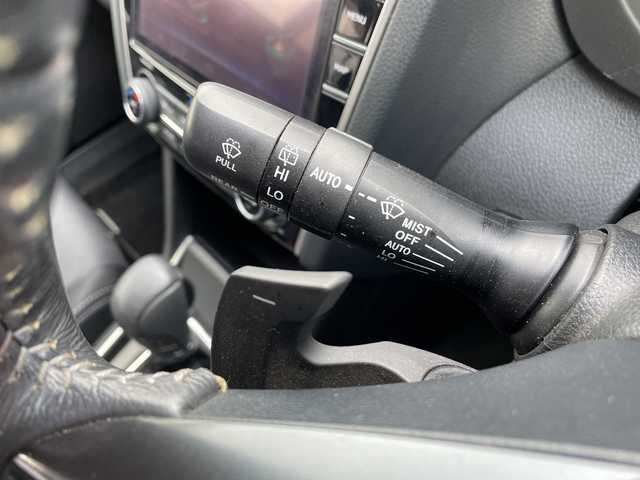 スバル レヴォーグ 1．6GTアイサイト Vスポーツ 富山県 2019(平31)年 7.6万km ダークグレーメタリック 純正9インチナビゲーション　/型式：CN-LX840D/【CD/DVD/BT/AUX/HDMI/フルセグTV/USB】/バックカメラ/ETC/寒冷地仕様/前席シートヒーター/追従クルーズコントロール/レーンキープアシスト/衝突軽減防止装置/STIエアロ/純正18インチAW　/純正フロアマット/スマートキー