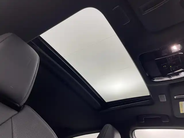 レクサス ＮＸ 350h Fスポーツ 茨城県 2023(令5)年 1.9万km グラファイトブラックガラスフレーク 14インチ純正ナビ付ディスプレイオーディオ/・FM/AM/Bluetooth/Miracast/USB/・フルセグTV/・Apple CarPlay/Android Auto/・全方位カメラ/・オーディオ（マークレビンソン）/禁煙車/BSM/レザーシート/・シートヒーター（D+N席）/・エアシート（D+N席）/前後コーナーセンサー/ビルドインETC2.0/Advanced　Park/パドルシフト/追従型クルーズコントロール/トレイルモード/サンルーフ/電動リアゲート/純正アルミホイール/純正フロアマット/横滑り防止機能/レーンキープアシスト/衝突被害軽減ブレーキ/カーテンエアバッグ/W+サイドエアバッグ/三眼LEDヘッドライト/AAC/オートライト/オートマチックハイビーム/スペアキー