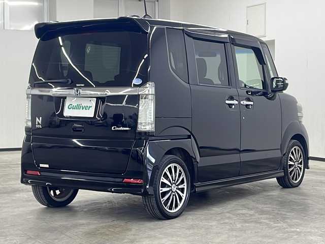 ホンダ Ｎ ＢＯＸ カスタム G ターボパッケージ 長崎県 2012(平24)年 10.4万km クリスタルブラックパール ターボ車/純正ナビ/　ナビ型式VXH-128VF /　FM AM CD DVD フルセグテレビ /両側パワースライドドア /クルーズコントロール /スマートキー/HID/オートライト /フォグランプ /パワーステアリング /パワーウィンドウ /電動格納ウインカーミラー/スマートキー/パドルシフト /ステアリングリモコン/フロアマット/ドアバイザー