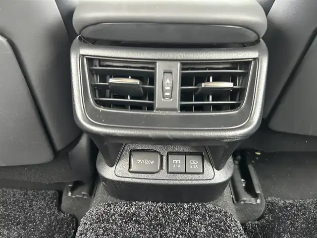 レクサス ＥＳ 300h 愛媛県 2019(令1)年 5.8万km ソニッククォーツ 純正ナビ(CD/DVD/Bluetooth)/ETC2.0/サンルーフ/バックカメラ/レーダークルーズコントロール/ハイブリッド車/パワーシート/シートメモリー/ステアリングヒーター/レザーシート/シートヒーター/エアシート/前後コーナーセンサー/レーンキープアシスト/横滑り防止装置/盗難防止装置/カーテンエアバッグ/LEDヘッドライト/オートマチックハイビーム/オートライト/USB入力端子/純正フロアマット/純正18インチアルミホイール/スマートキー/ABS