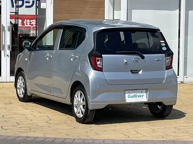 ダイハツ ミラ イース G リミテッド SAⅢ 宮崎県 2018(平30)年 1万km ブライトシルバーメタリック ディスプレイオーディオ/バックカメラ/アイドリングストップ/プッシュスタート/Bluetooth接続/USB入力端子/シートヒーター/横滑り防止装置/衝突被害軽減システム