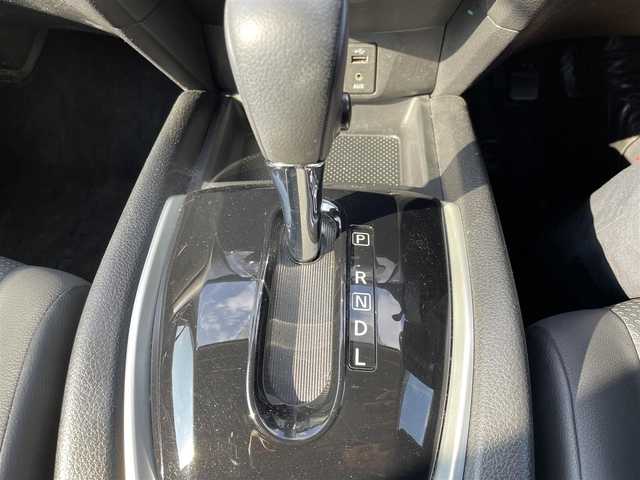 日産 エクストレイル 20Xt エマージェンシーブレーキ 三重県 2016(平28)年 4.2万km チタニウムカーキ 登録時走行距離　41614ｋｍ/ワンオーナー/禁煙車/純正ナビ/AM/FM/CD/Bluetooth/TV（フルセグ）/全方位カメラ/シートヒーター/ステアリングスイッチ/ETC/クルコン/オートライト/プッシュスタート/純正アルミ/純正フロアマット