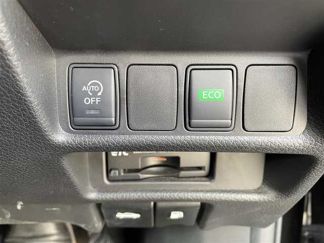 日産 エクストレイル 20Xt エマージェンシーブレーキ 三重県 2016(平28)年 4.2万km チタニウムカーキ 登録時走行距離　41614ｋｍ/ワンオーナー/禁煙車/純正ナビ/AM/FM/CD/Bluetooth/TV（フルセグ）/全方位カメラ/シートヒーター/ステアリングスイッチ/ETC/クルコン/オートライト/プッシュスタート/純正アルミ/純正フロアマット