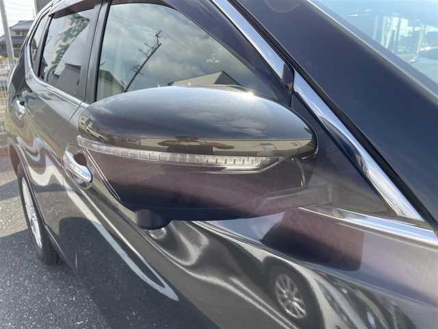 日産 エクストレイル 20Xt エマージェンシーブレーキ 三重県 2016(平28)年 4.2万km チタニウムカーキ 登録時走行距離　41614ｋｍ/ワンオーナー/禁煙車/純正ナビ/AM/FM/CD/Bluetooth/TV（フルセグ）/全方位カメラ/シートヒーター/ステアリングスイッチ/ETC/クルコン/オートライト/プッシュスタート/純正アルミ/純正フロアマット