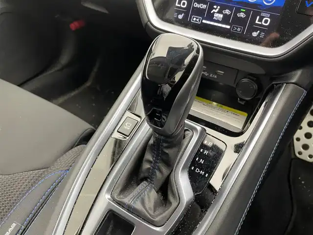 スバル レヴォーグ 1．8GT－H EX 滋賀県 2022(令4)年 4.5万km クリスタルホワイトP 禁煙車/純正11.6型ナビ/（BT/USB/AUX/フルセグ/AppleCarPlay/AndroidAuto）/バックカメラ/サイドカメラ/パワーシート（メモリ機能）/全席シートヒーター/パワーバックドア/デジタルインナーミラー/衝突被害軽減ブレーキ/レーダークルーズコントロール/レーンキープアシスト/パドルシフト/ステアリングスイッチ/電動パーキング/オートホールド
