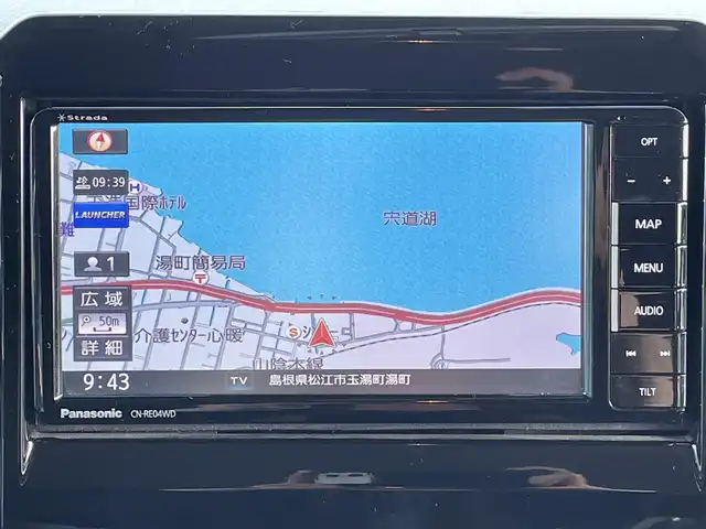 スズキ クロスビー HYBRID MX 島根県 2018(平30)年 6.9万km キャラバンアイボリーパールメタリック/ホワイト 2トーンルーフ 登録時走行距離　68303km/社外ナビ(CN-RE04WD)/AM/FM/CD/DVD/Bluetooth/バックカメラ/ETC/パドルシフト/電動格納ミラー/シートヒーター(D席＋N席)/純正マット/横滑り防止/アイドリングストップ/コーナーセンサー/衝突軽減ブレーキ/レーンキープアシスト