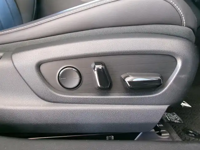 レクサス ＥＳ 300h Fスポーツ 群馬県 2019(令1)年 1.6万km ホワイトノーヴァガラスフレーク Lexus Safety System+/ブラインドスポットモニター/ムーンルーフ/レザーシート/ベンチレーター＆シートヒーター/ステアリングヒーター/純正12.3インチナビ・フルセグTV/バックモニター/ビルトインETC2.0/リヤサンシェード/パワートランクリッド/スペアキー×2＆カードキー/R2.4.6.7年記録簿/保証書＆取説