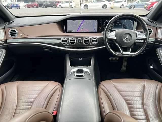 メルセデス・ベンツ Ｓ５５０Ｌ AMGライン 千葉県 2017(平29)年 7万km ダイヤモンドホワイト 純正ナビ/フルセグテレビ/サンルーフ/SD/SD/DVD再生/Bluetooth接続/ブルメスタースピーカー/メディアレジスター/ETC/パノラミックビューモニター/パワーバックドア/ステアリングアシスト/ディストロニックプラス/レーンキープアシスト/コーナーセンサー/全席シートヒーター/全席エアシート/全席パワーシート/全席メモリーシート/電動格納ウィンカーミラー/プッシュスタート/スマートキー/純正アルミホイール/純正フロアマット/取扱説明書/保証書