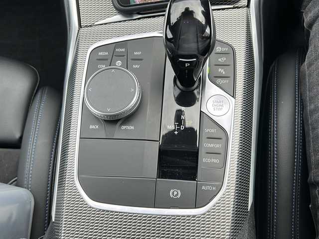 ＢＭＷ ３２０ｄ xDrive Mスポーツ 福島県 2020(令2)年 4.5万km サファイアブラックP 純正ナビ/BT、CD/DVD、フルセグTV/バックカメラ/アラウンドビューモニター/スマートキー/クルーズコントロール/純正フロアマット/レザーシート/両席シートヒーター/パワーシート/シートメモリー/パワーバックドア/インテリジェントセーフティ/ブレーキホールド/置くだけ充電