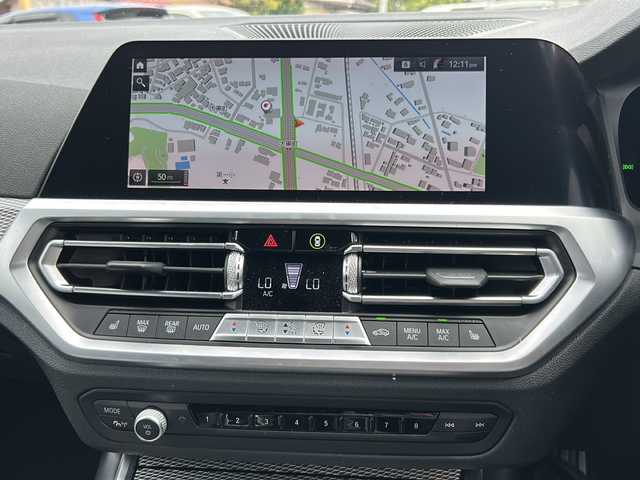 ＢＭＷ ３２０ｄ xDrive Mスポーツ 福島県 2020(令2)年 4.5万km サファイアブラックP 純正ナビ/BT、CD/DVD、フルセグTV/バックカメラ/アラウンドビューモニター/スマートキー/クルーズコントロール/純正フロアマット/レザーシート/両席シートヒーター/パワーシート/シートメモリー/パワーバックドア/インテリジェントセーフティ/ブレーキホールド/置くだけ充電