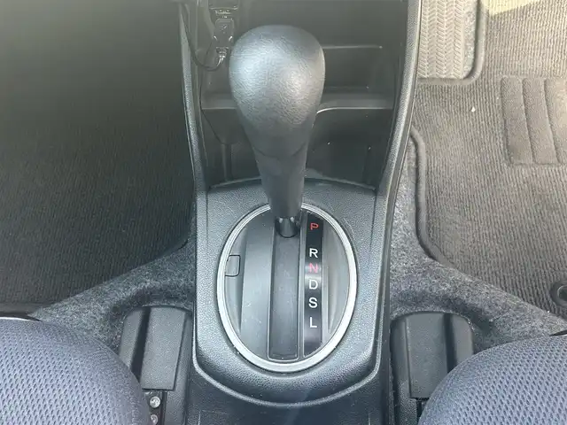 ホンダ フィット ハイブリット スマート セレクション 愛知県 2011(平23)年 15.6万km プレミアムホワイトパール ワンオーナー/社外7V型メモリナビ【Bluetooth SD ワンセグ　FM AM 品：AVIC-MRZ99】/ETC/ドライブレコーダー/オートライト/クルーズコントロール/自動駐車システム/ステアリングリモコン/電動格納ドアミラー/純正フロアマット/Wエアバック/取扱説明書