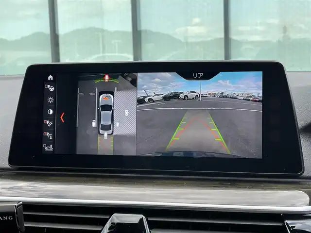 ＢＭＷ ５２３ｄ Mスポーツ 岡山県 2018(平30)年 5.8万km サファイアブラックP メーカー純正ナビ/　CD DVD BT フルセグTV/全方位カメラ/衝突被害軽減装置/レーンキープアシスト/レーダークルーズコントロール/クリアランスソナー/ブラインドスポットモニター/LEDヘッドライト/オートライト/フォグランプ/リアフォグ/ヘッドアップディスプレイ/MTモード付AT/パドルシフト/革巻きステアリング/ステアリングスイッチ/アイドリングストップ/横滑り防止装置/プッシュスタート/スマートキー/スペアキー