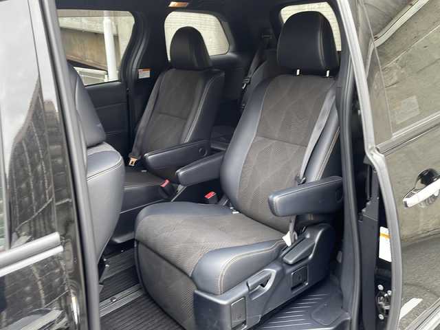 トヨタ エスティマ アエラス プレミアム 愛知県 2017(平29)年 6.9万km ブラック ワンオーナー/禁煙車/純正10.5インチSDナビ/フルセグTV・CD・DVD・SD・Bluetooth/バックカメラ/純正後席フリップダウンモニター/両側パワースライドドア/前後ドライブレコーダー（MDR-CAM）/トヨタセーフティーセンス/・プリクラッシュセーフティ/・レーンディパーチャーアラート/・先行車発進お知らせ機能/・クルーズコントロール/・オートハイビーム/運転席パワーシート/ハーフレザーシート/純正18インチAW/100V電源/LEDヘッドライト/オートライト/ETC/プッシュスタート/スマートキー/純正フロアマット/純正ドアバイザー/保証書/取扱説明書/スペアスマートキー/整備記録簿