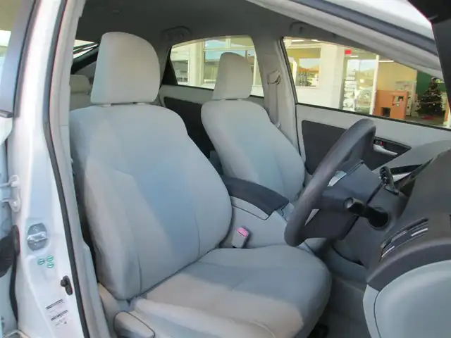 トヨタ プリウス S 千葉県 2010(平22)年 6.3万km ホワイトパールクリスタルシャイン ワンオーナー/純正SDナビ、フルセグTV/バックカメラ/純正オーディオ【DVD/CD/BT/SD】/ヘッドライトレベライザー/フォグランプ/ナビ連動ステアリングスイッチ/電動格納コーナーポール/社外前方ドライブレコーダー/ビルトインETC/新車時保証書/トヨタ整備記録簿(H23/24/26/28/30/R2)