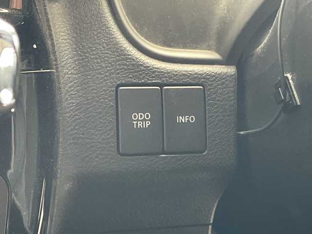 スズキ ソリオ バンディット HV SV 愛知県 2017(平29)年 5.9万km プレミアムシルバーメタリック SDナビ　SDカードなし/片側パワースライド/クルーズコントロール/シートヒーター/純正アルミホイール/LEDヘッドライト/オートライト/ETC/衝突軽減システム/フルセグ/CD DVD/Bluetooth/ステアリングスイッチ/スマートキー/プッシュスタート