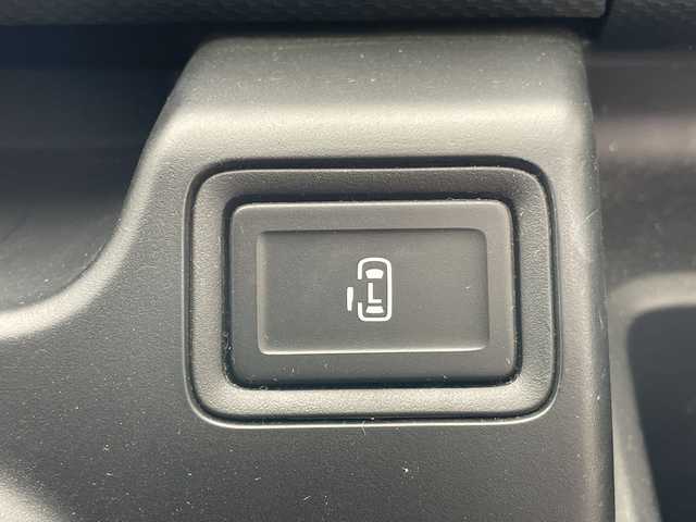 スズキ ソリオ バンディット HV SV 愛知県 2017(平29)年 5.9万km プレミアムシルバーメタリック SDナビ　SDカードなし/片側パワースライド/クルーズコントロール/シートヒーター/純正アルミホイール/LEDヘッドライト/オートライト/ETC/衝突軽減システム/フルセグ/CD DVD/Bluetooth/ステアリングスイッチ/スマートキー/プッシュスタート