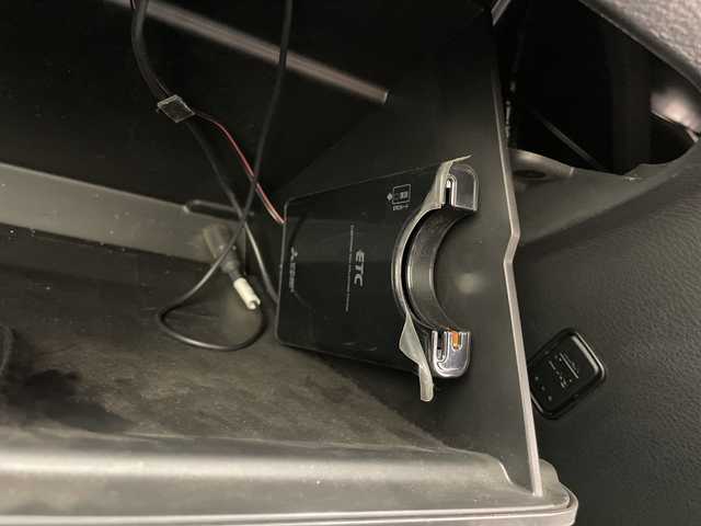 スズキ ソリオ バンディット HV SV 愛知県 2017(平29)年 5.9万km プレミアムシルバーメタリック SDナビ　SDカードなし/片側パワースライド/クルーズコントロール/シートヒーター/純正アルミホイール/LEDヘッドライト/オートライト/ETC/衝突軽減システム/フルセグ/CD DVD/Bluetooth/ステアリングスイッチ/スマートキー/プッシュスタート